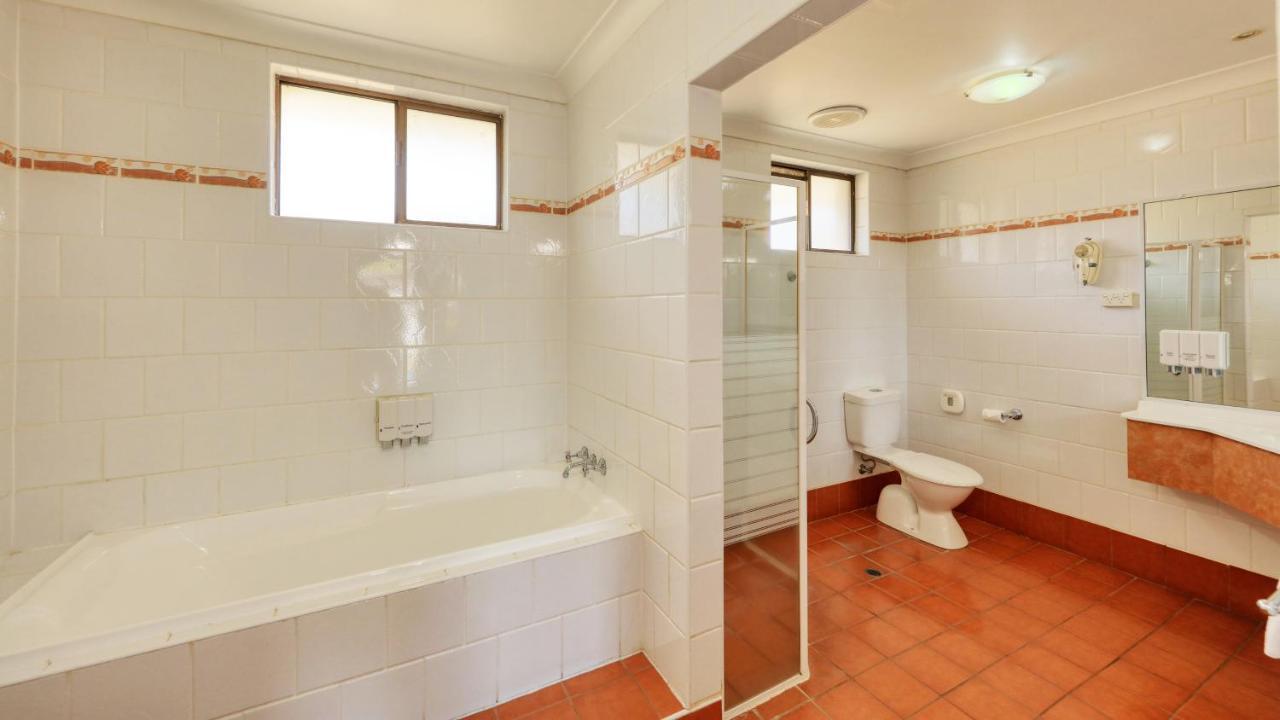 James Street Motor Inn Toowoomba Buitenkant foto