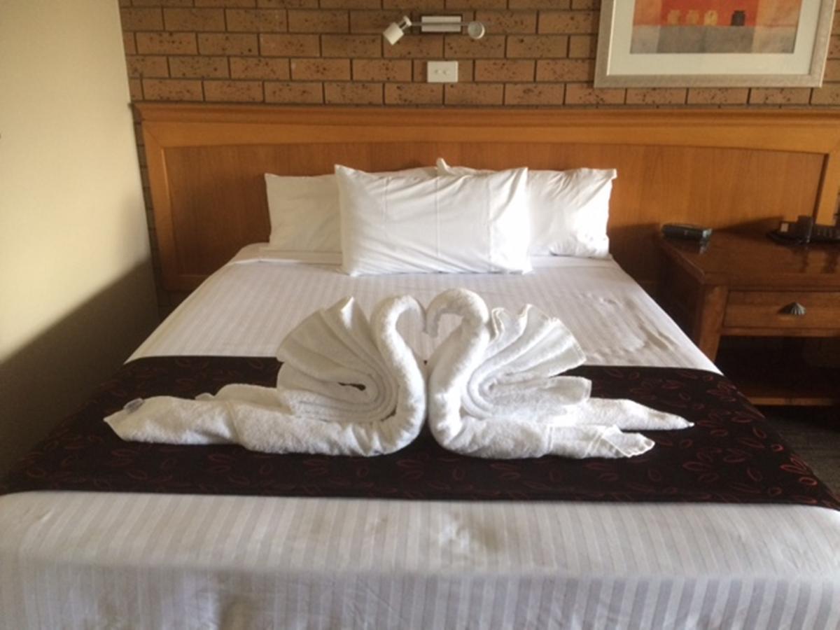 James Street Motor Inn Toowoomba Buitenkant foto