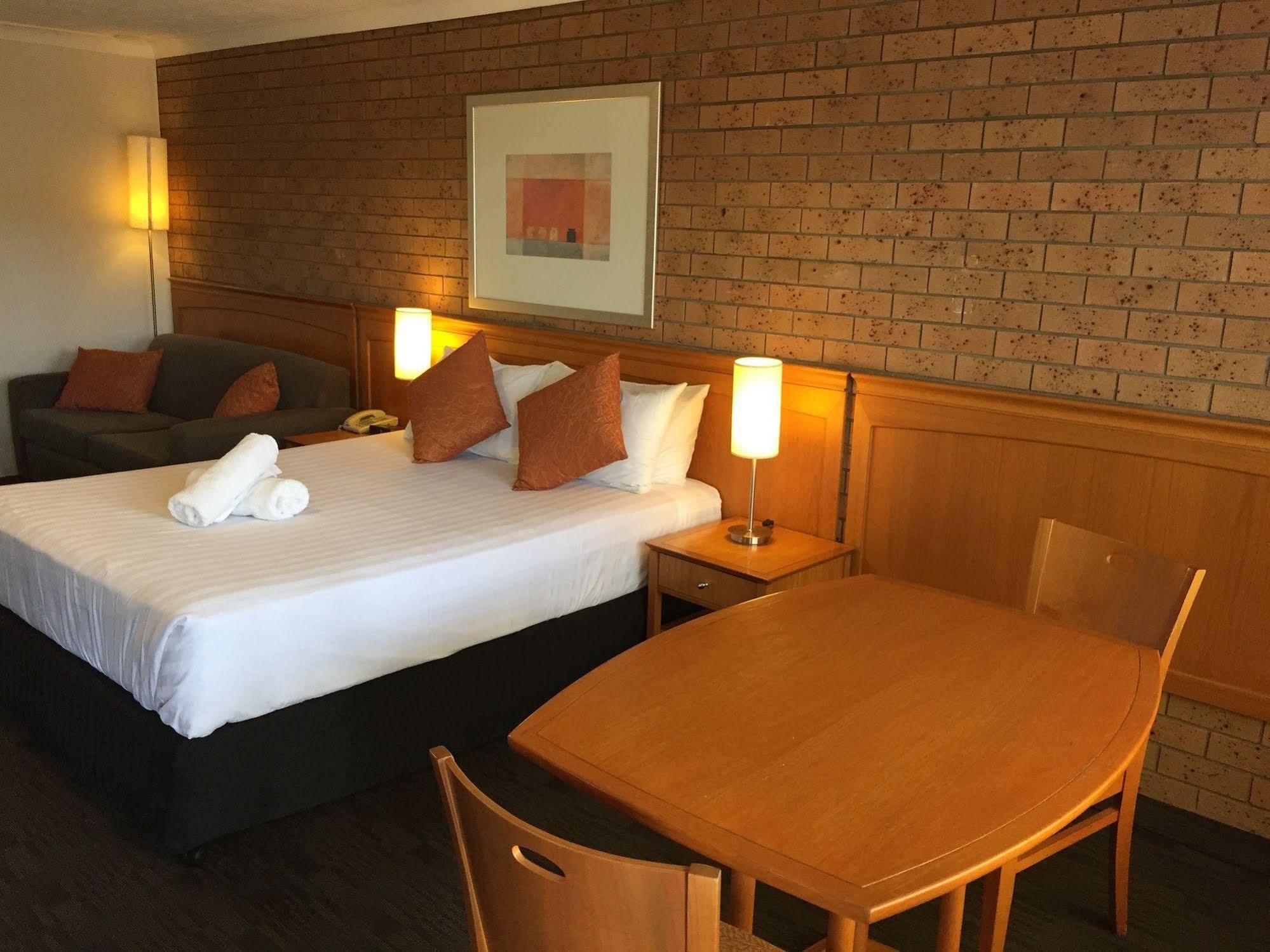 James Street Motor Inn Toowoomba Buitenkant foto